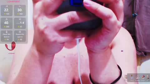 wildhotasianx online show from 20, 2, 2025