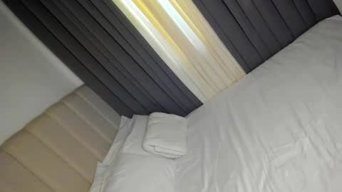 Snapshot of wildkittytrans chatting on 22, 2, 2025 CHRISTINE online show from 22, 2, 2025