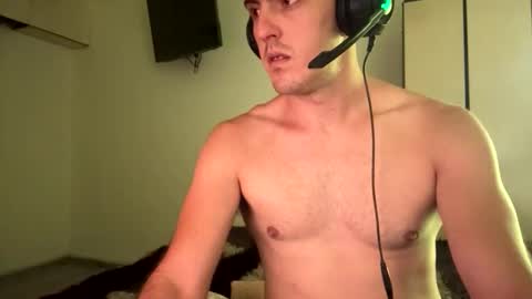 Snapshot of wildoverthinker chatting on 16, 2, 2026 wildoverthinker online show from 16, 2, 2026