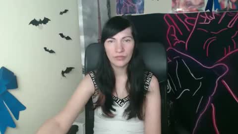 Snapshot of wildsoul8 chatting on 24, 4, 2026 Rosalinda online show from 24, 4, 2026