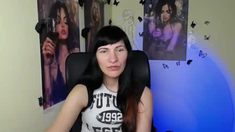 Snapshot of wildsoul8 chatting on 21, 5, 2026 Rosalinda online show from 21, 5, 2026