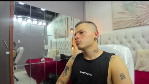 Snapshot of wildthor26 chatting on 25, 2, 2026 wild online show from 25, 2, 2026