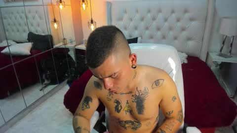 Snapshot of wildthor26 chatting on 27, 2, 2026 wild online show from 27, 2, 2026