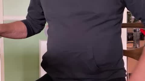 Snapshot of willirob chatting on 14, 12, 2025 William online show from 14, 12, 2025