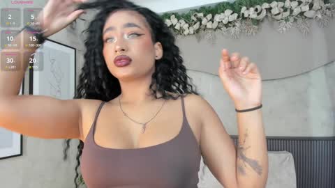 Ms Willow online show from 26, 12, 2024