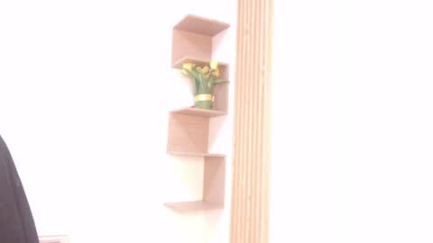 luna online show from 8, 4, 2026