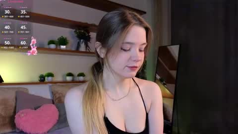 Snapshot of wilonebute chatting on 16, 5, 2026 Mary online show from 16, 5, 2026