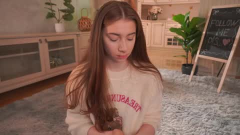 Snapshot of winnieriedesel chatting on 29, 5, 2026 Lillian online show from 29, 5, 2026