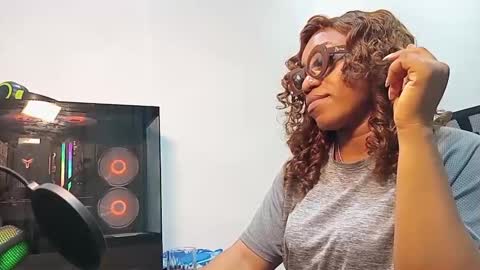 winnykiki online show from 11, 9, 2025