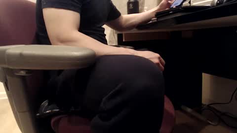 Snapshot of winsome_naked_gentleman chatting on 5, 2, 2025 WInsome online show from 5, 2, 2025