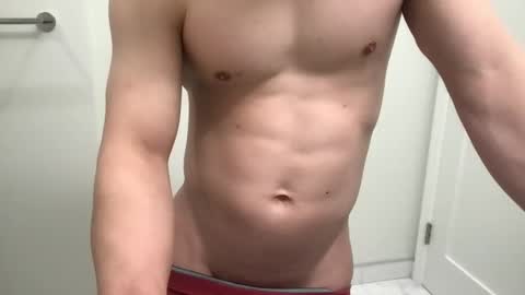 Snapshot of winsome_naked_gentleman chatting on 8, 2, 2025 WInsome online show from 8, 2, 2025