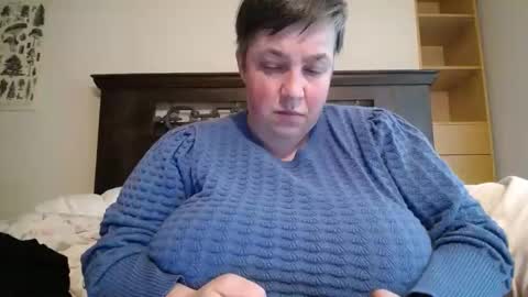Snapshot of witchannie chatting on 26, 5, 2026 Annie online show from 26, 5, 2026