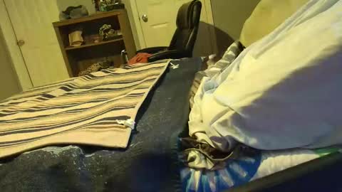 witchbitchmommy online show from 12, 4, 2026