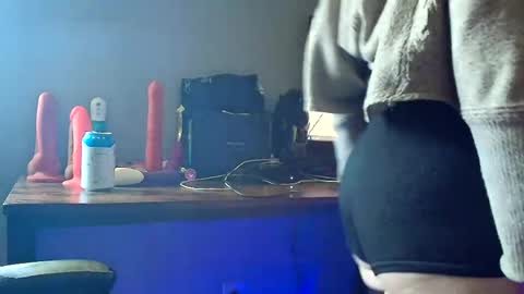 Snapshot of witchbitchmommy chatting on 16, 6, 2026 witchbitchmommy online show from 16, 6, 2026