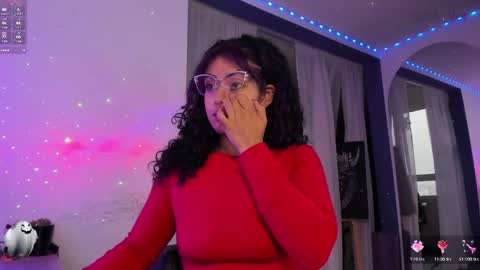 Snapshot of witchofhearts chatting on 7, 3, 2025 Luna Violeta A r t i s t online show from 7, 3, 2025