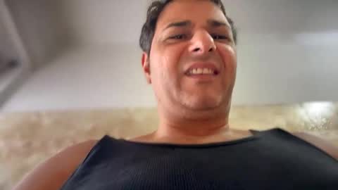 Snapshot of witebull83 chatting on 9, 12, 2024 Witebull online show from 9, 12, 2024