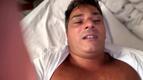 Snapshot of witebull83 chatting on 19, 9, 2025 Witebull online show from 19, 9, 2025