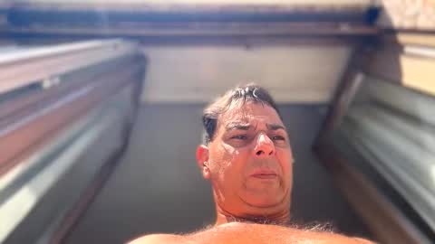 Snapshot of witebull83 chatting on 27, 3, 2026 Witebull online show from 27, 3, 2026