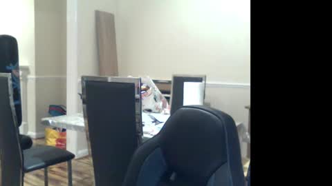 wobble444 online show from 25, 1, 2025