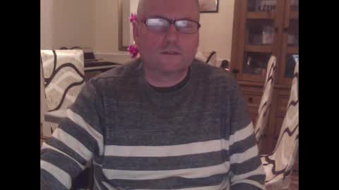 Snapshot of wobble444 chatting on 11, 6, 2026 wobble444 online show from 11, 6, 2026