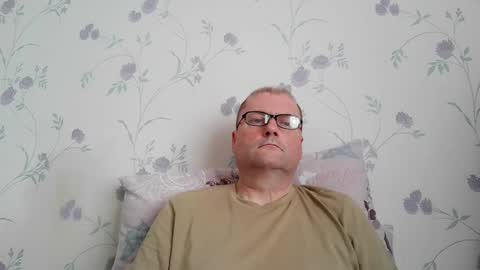 wobble444 online show from 8, 7, 2026