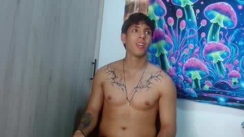 Snapshot of wolf_light chatting on 19, 12, 2025 wolf_light online show from 19, 12, 2025