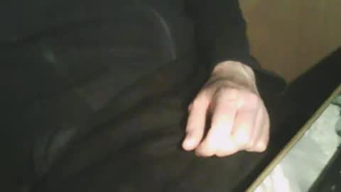 wolfie_2910 online show from 29, 4, 2026