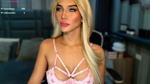 Julia online show from 3, 2, 2026