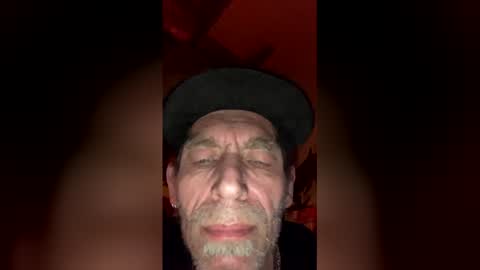 Snapshot of wonderboy3272 chatting on 5, 1, 2026 guido online show from 5, 1, 2026