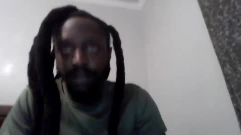 Snapshot of woodpipe69 chatting on 14, 10, 2025 Woodpipe69 online show from 14, 10, 2025