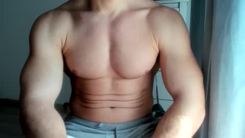 Snapshot of woolfiie chatting on 17, 3, 2026 Wolfie online show from 17, 3, 2026