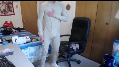 Snapshot of worldlarge chatting on 1, 2, 2026 Large one online show from 1, 2, 2026