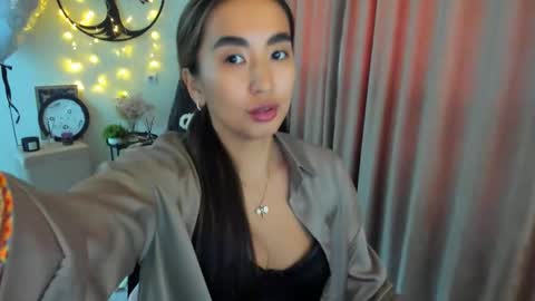 dudetta Kim online show from 2, 5, 2026