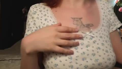 Snapshot of wow_luvng chatting on 22, 4, 2026 Rebecy online show from 22, 4, 2026