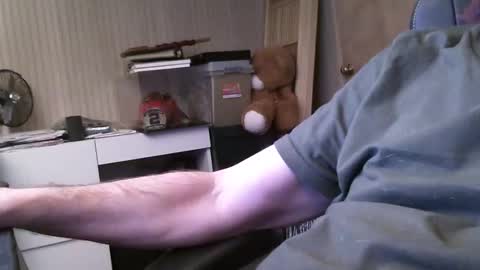 wrangleat0r online show from 28, 10, 2025