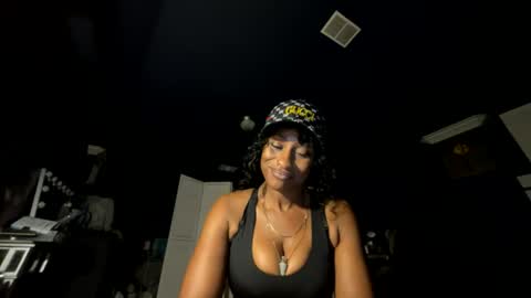 Snapshot of wynterheat chatting on 7, 7, 2026 Wynter Heat online show from 7, 7, 2026