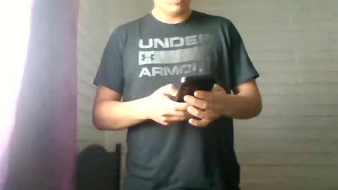 x_andrescam online show from 1, 7, 2026