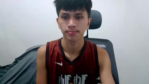 Snapshot of x_kael chatting on 7, 1, 2026 KAEL online show from 7, 1, 2026