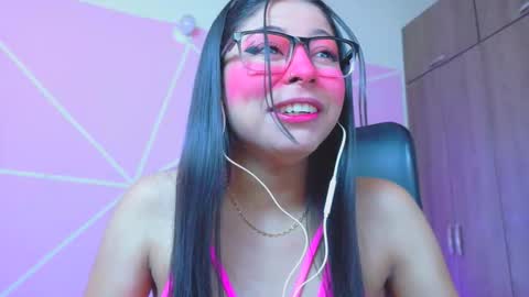 Snapshot of xallysonx_ chatting on 24, 5, 2026 XALLYSONX online show from 24, 5, 2026