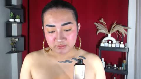 Snapshot of xasianempressx chatting on 30, 9, 2025 Nira   NOT INTO CHEAP GUYS  online show from 30, 9, 2025