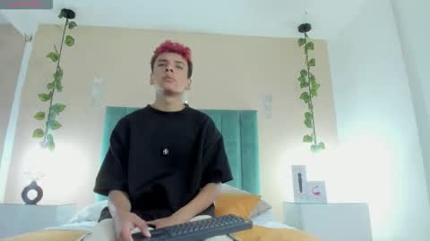 Snapshot of xavier_fox__ chatting on 11, 2, 2026 xavier fox online show from 11, 2, 2026