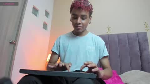 Snapshot of xavier_fox__ chatting on 12, 2, 2026 xavier fox online show from 12, 2, 2026