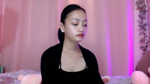 Sachi Cy online show from 9, 2, 2025