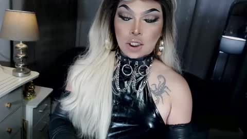 Zhavia online show from 19, 12, 2025