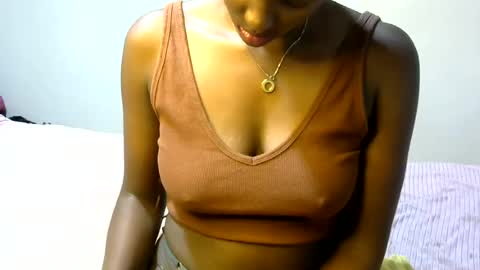 Snapshot of xeenah chatting on 23, 6, 2026 xeenah online show from 23, 6, 2026