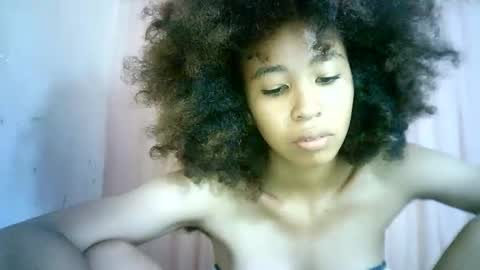 Snapshot of xenna610827 chatting on 3, 2, 2025 xenna610827 online show from 3, 2, 2025