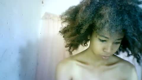 Snapshot of xenna610827 chatting on 4, 2, 2025 xenna610827 online show from 4, 2, 2025