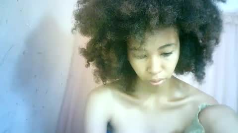 Snapshot of xenna610827 chatting on 5, 2, 2025 xenna610827 online show from 5, 2, 2025