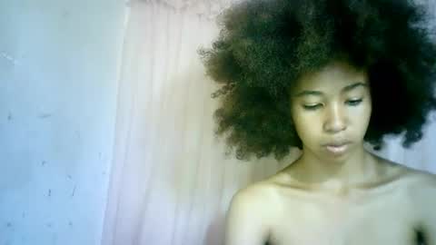 Snapshot of xenna610827 chatting on 5, 2, 2025 xenna610827 online show from 5, 2, 2025