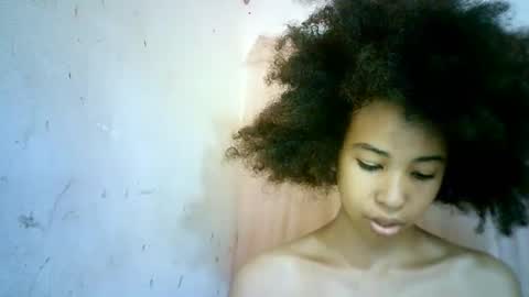 Snapshot of xenna610827 chatting on 13, 2, 2025 xenna610827 online show from 13, 2, 2025